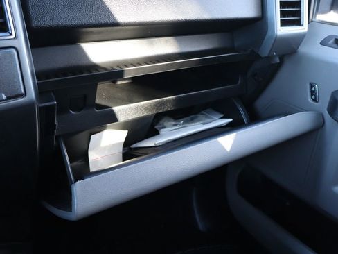 Used 2019 Ford F150 XLT image 36