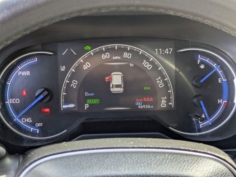 Used 2024 Toyota RAV4 XSE image 21