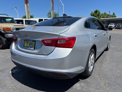 Used 2021 Chevrolet Malibu LS FWD image 3