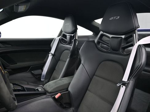 Used 2022 Porsche 911 GT3 RWD image 5