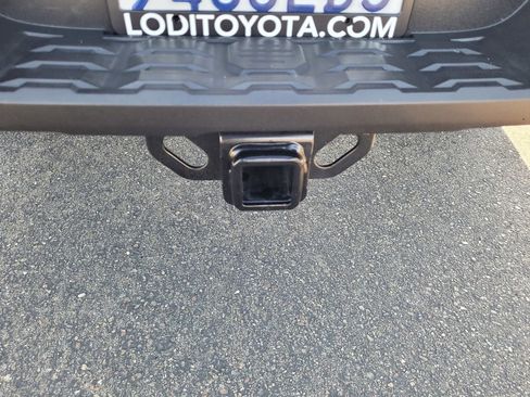 Used 2021 Toyota Tacoma SR5 w/ Trail Edition AWD/4WD image 9