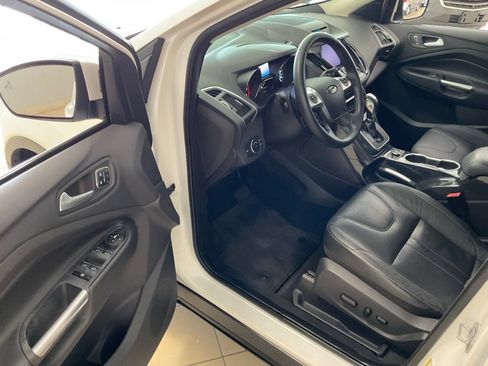 Used 2013 Ford Escape Titanium w/ Parking Technology Pkg FWD image 9