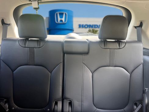 Used 2024 Honda Pilot Touring image 34