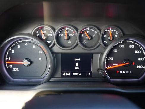 Used 2024 Chevrolet Silverado 2500 Custom w/ Custom Value Package image 28