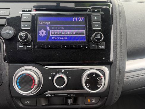 Used 2017 Honda Fit LX image 14