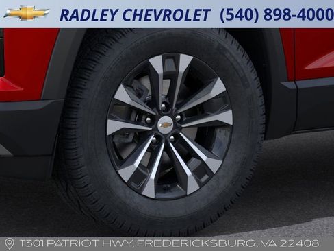 New 2026 Chevrolet Equinox LT image 9