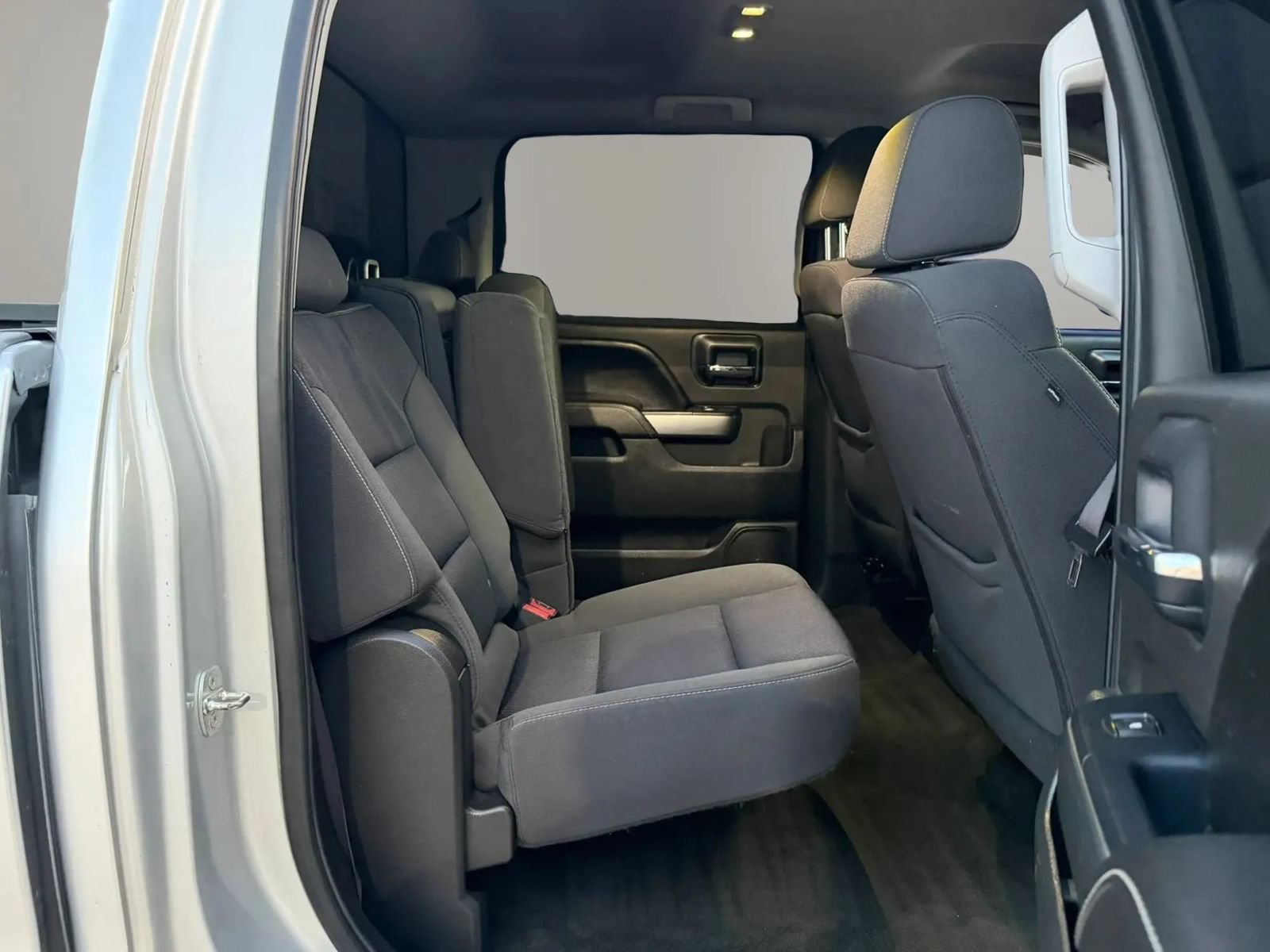 Used 2017 Chevrolet Silverado 1500 LT w/ All Star Edition AWD/4WD image 17