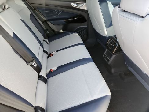 New 2026 Volkswagen ID.4 Pro S image 23