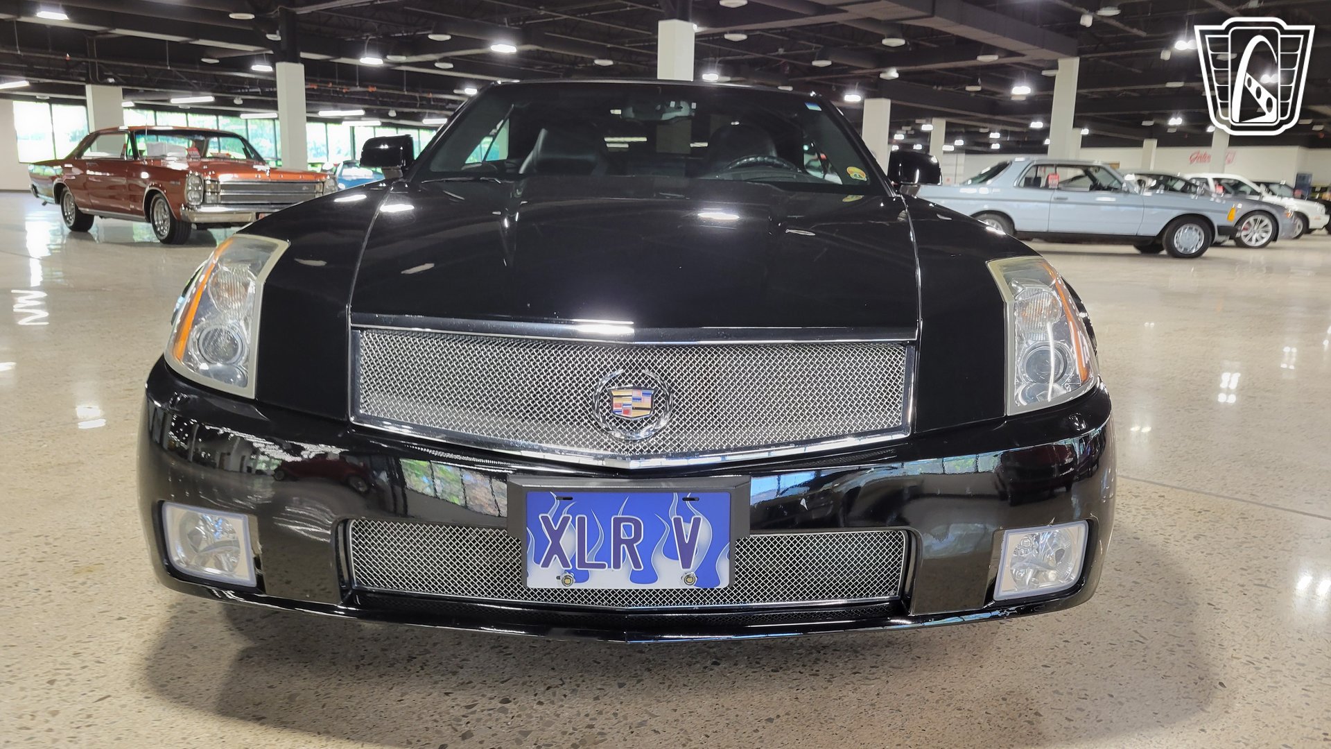Used 2008 Cadillac XLR V RWD image 4