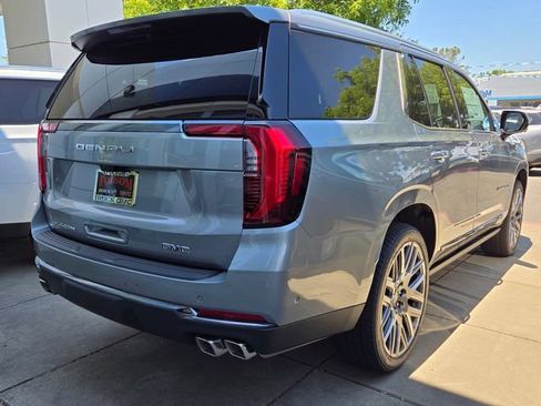 New 2026 GMC Yukon Denali Ultimate AWD/4WD image 3