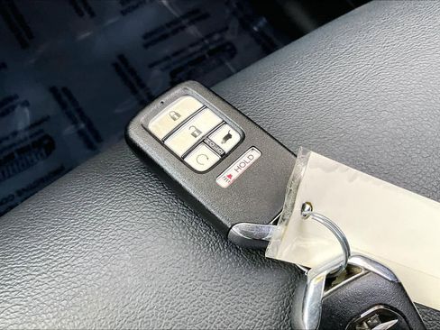 Used 2022 Honda Pilot Special Edition image 14