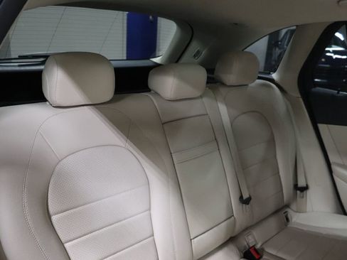 Used 2022 Mercedes-Benz GLC 300 image 20