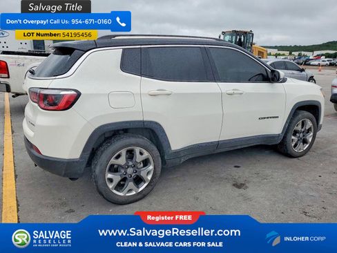 Used 2018 Jeep Compass Limited w/ Navigation Group AWD/4WD image 4