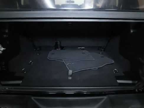 Used 2018 Jeep Wrangler Unlimited Sport S AWD/4WD image 30