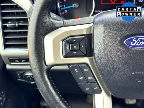 Used 2020 Ford F250 Lariat w/ Chrome Package image 23