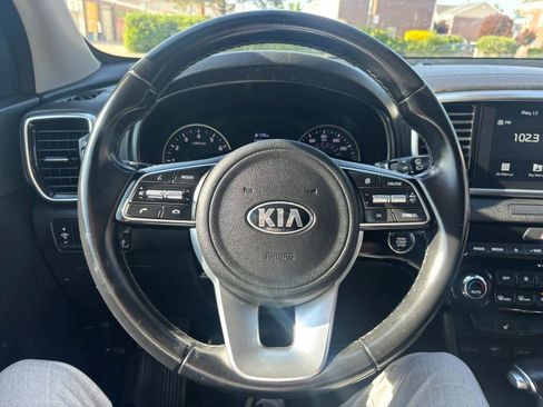 Used 2020 Kia Sportage EX AWD/4WD image 11