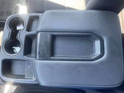 Used 2024 Chevrolet Silverado 1500 LT AWD/4WD image 12
