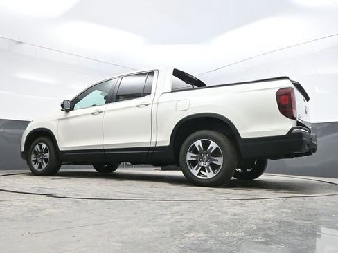 Used 2019 Honda Ridgeline RTL-T image 34
