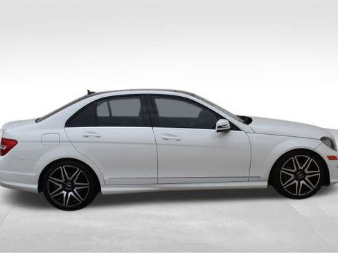 Used 2013 Mercedes-Benz C 250 Sedan image 5