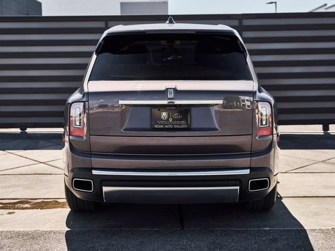Used 2020 Rolls-Royce Cullinan AWD/4WD image 12
