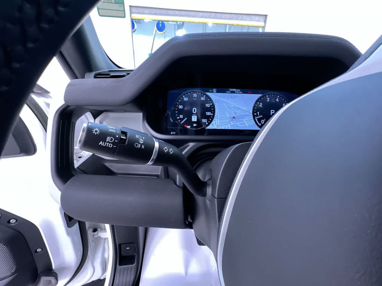 Used 2023 Land Rover Defender 110 S AWD/4WD image 18