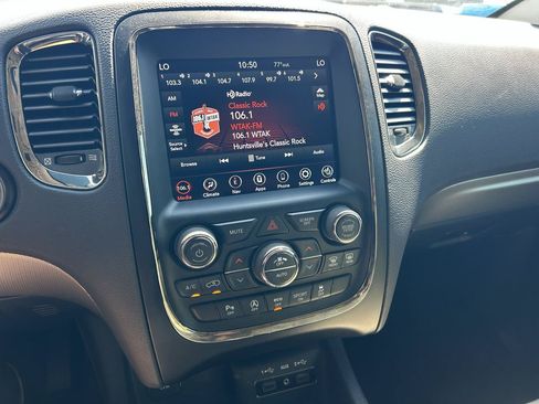 Used 2018 Dodge Durango GT w/ Premium Group RWD image 4
