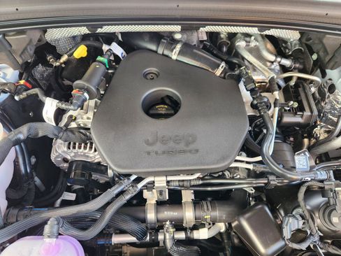 New 2026 Jeep Grand Cherokee L Limited w/ Luxury Tech Group II image 26