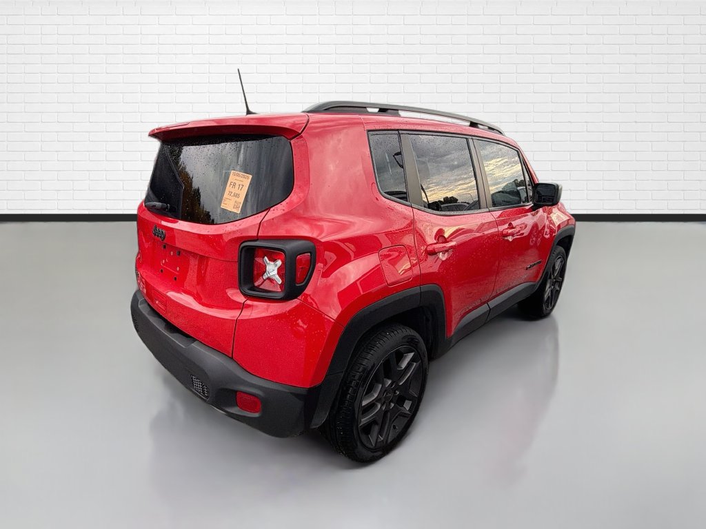 Used 2021 Jeep Renegade Latitude AWD/4WD image 8