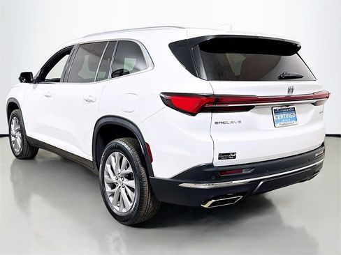 Used 2025 Buick Enclave Preferred image 6