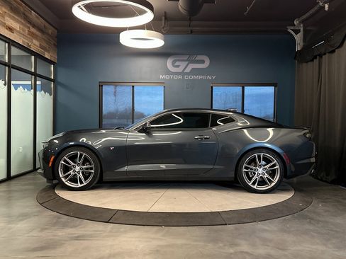 Used 2019 Chevrolet Camaro LT w/ RS Package image 6