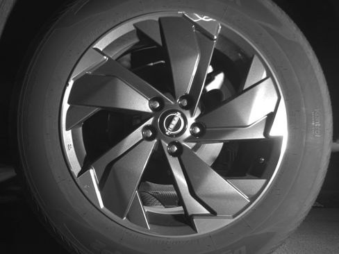 Used 2025 Nissan Rogue SV AWD/4WD image 12