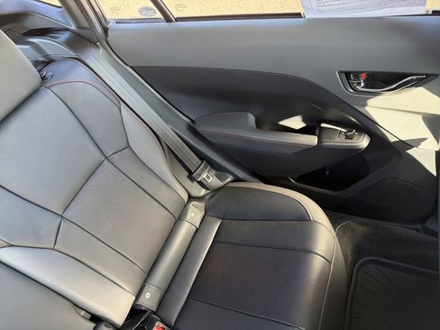 Certified 2024 Subaru Crosstrek 2.5i Limited w/ Crosstrek Mirror Package image 14