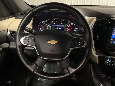 Certified 2023 Chevrolet Traverse LT image 13