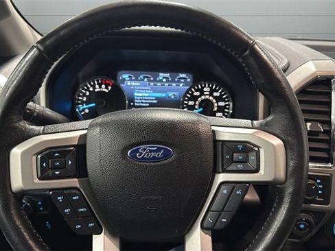 Used 2017 Ford F150 Lariat w/ Equipment Group 501A Mid image 20