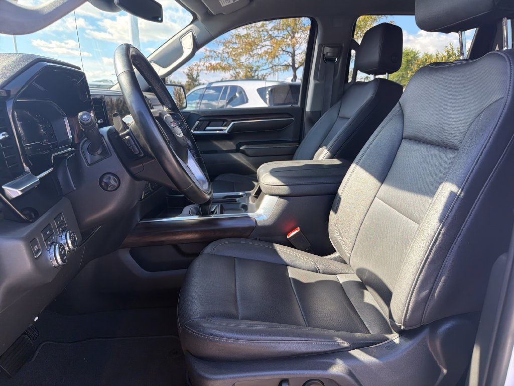 Certified 2023 GMC Sierra 1500 SLT w/ SLT Convenience Package AWD/4WD image 11