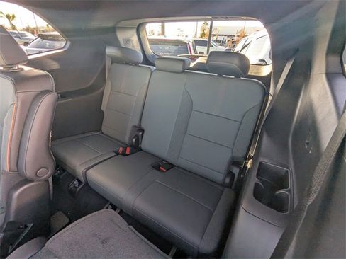 New 2025 GMC Acadia AT4 image 15