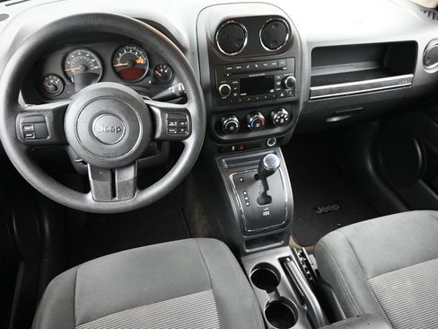 Used 2016 Jeep Patriot Sport w/ Power Value Group image 11
