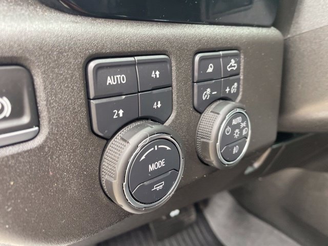 Used 2025 Chevrolet Silverado 2500 LTZ w/ LTZ Premium Texas Edition AWD/4WD image 33