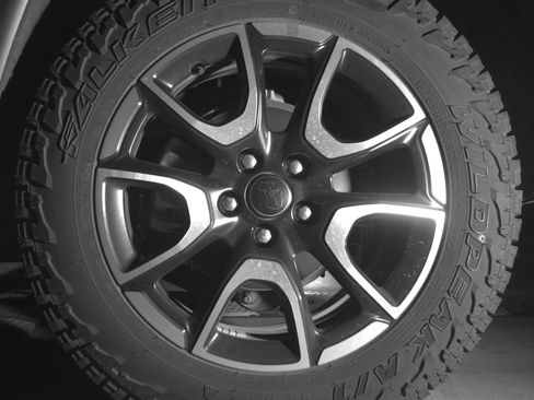 Used 2025 Jeep Compass Trailhawk AWD/4WD image 14
