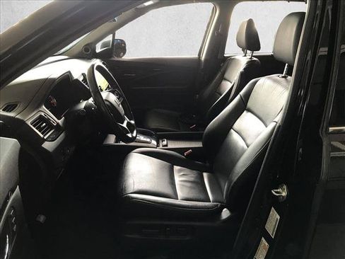 Used 2022 Honda Pilot Touring image 13