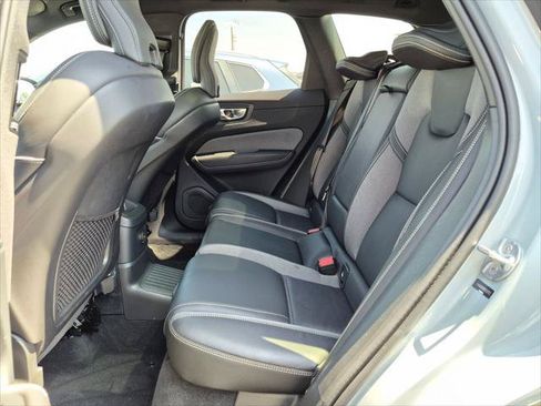 Used 2024 Volvo XC60 T8 Ultimate w/ Protection Package Premier AWD/4WD image 24