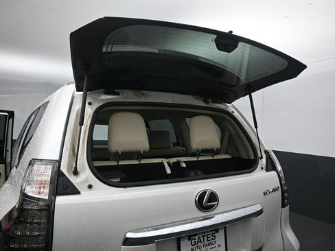 Used 2023 Lexus GX 460 Premium AWD/4WD image 33