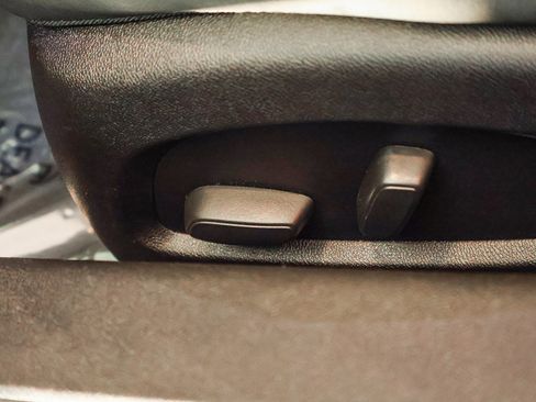 Used 2018 Chevrolet Camaro ZL1 image 10