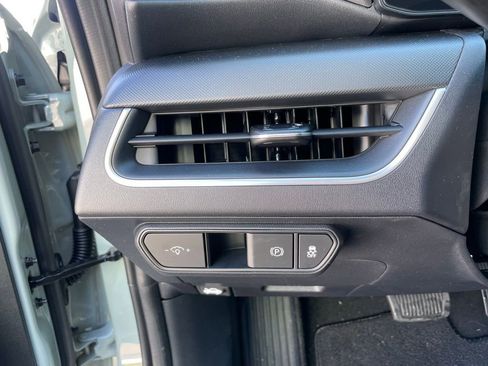 New 2026 Kia K4 LXS image 12