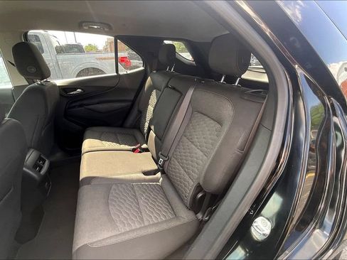 Used 2018 Chevrolet Equinox LT FWD image 25