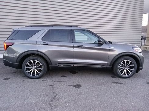 New 2026 Ford Explorer ST-Line w/ Premium Package RWD image 2