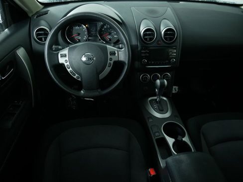 Used 2013 Nissan Rogue SV FWD image 19