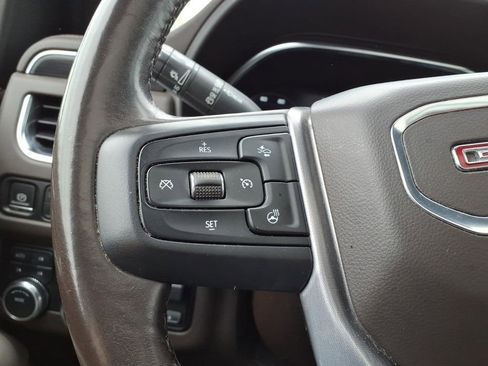 Used 2022 GMC Yukon SLT w/ SLT Premium Package AWD/4WD image 17