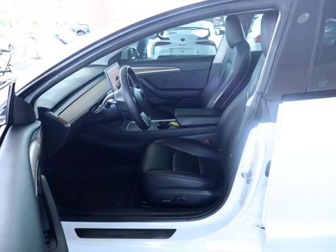 Used 2023 Tesla Model 3 Standard Range RWD image 15