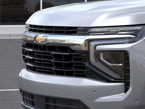 New 2026 Chevrolet Suburban LS w/ LS Custom Edition AWD/4WD image 37